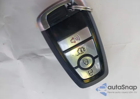 2022 Ford Mustang Mach-E Premium from USA, damaged, VIN 3FMTK3R7XNMA02847